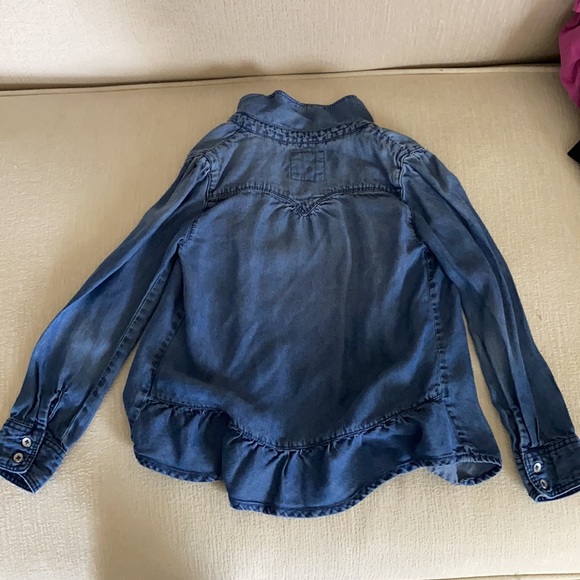 2 small Girls long sleeve shirts - Picture 6 of 8